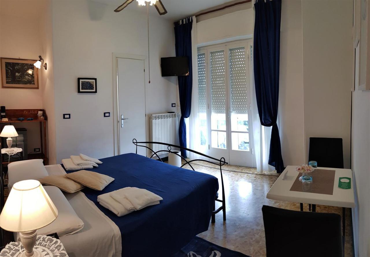 Le Midi Versilia Lido di Camaiore Luaran gambar